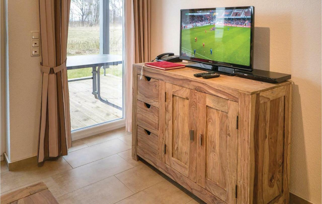Beautiful Apartment In Rechlin With Sauna Exteriör bild